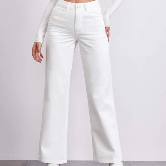 White SHEIN Straight Jeans - Picture 2 of 3